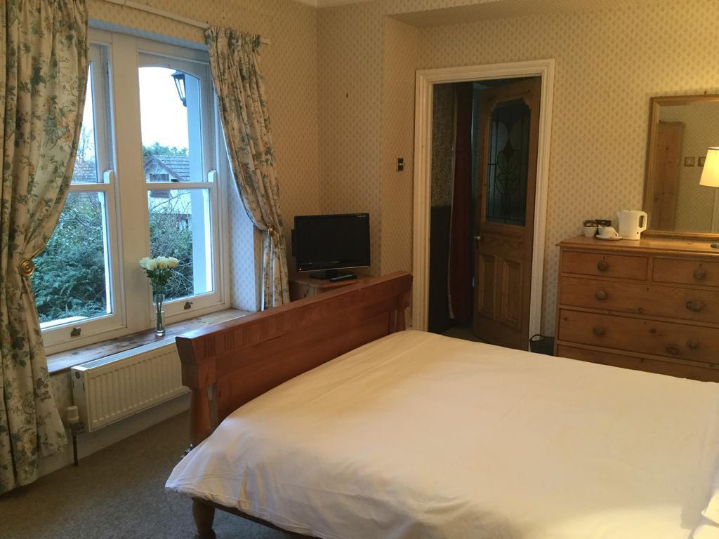 Llwyn Country House 래넬리 외부 사진